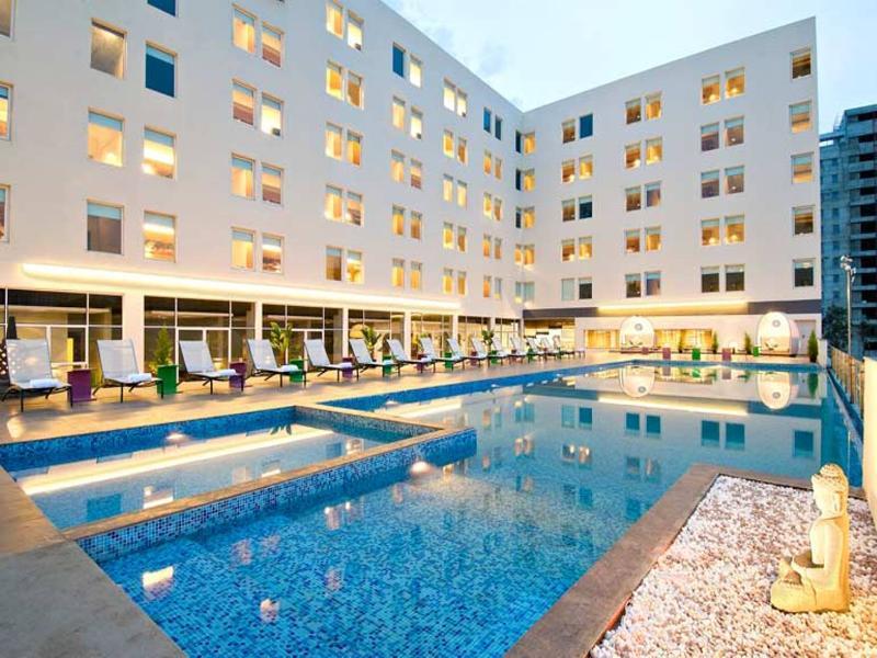 Aloft Bengaluru Whitefield Hotel Exterior foto