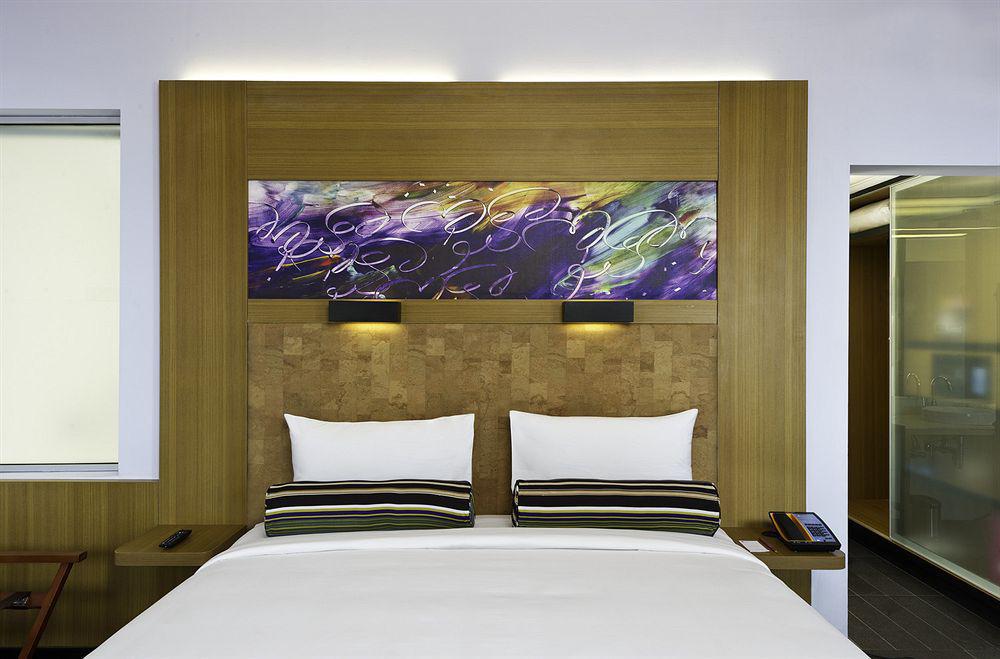 Aloft Bengaluru Whitefield Hotel Exterior foto